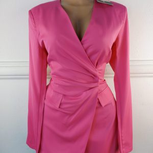 PRETTYLITTLETHING UK 10