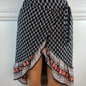 BOOHOO UK 10, L-29 INCHES
