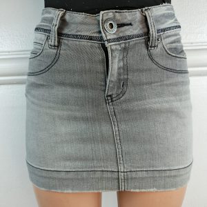 VOV JEANS UK 6, L-12 INCHES