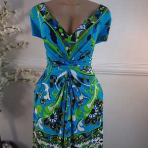 WALLIS UK 12