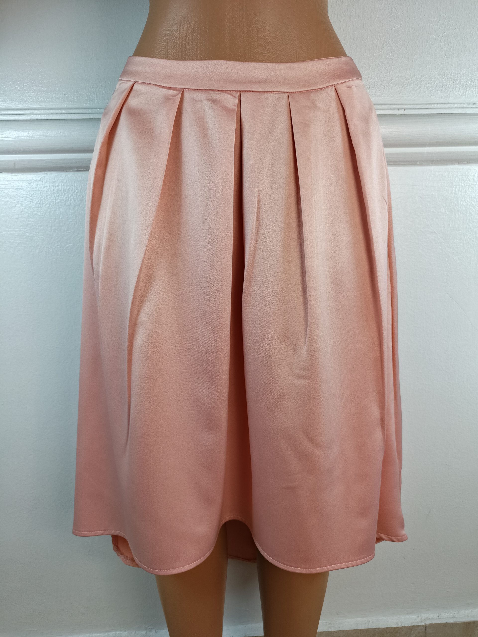 AMBER UK 10, L-28 INCHES