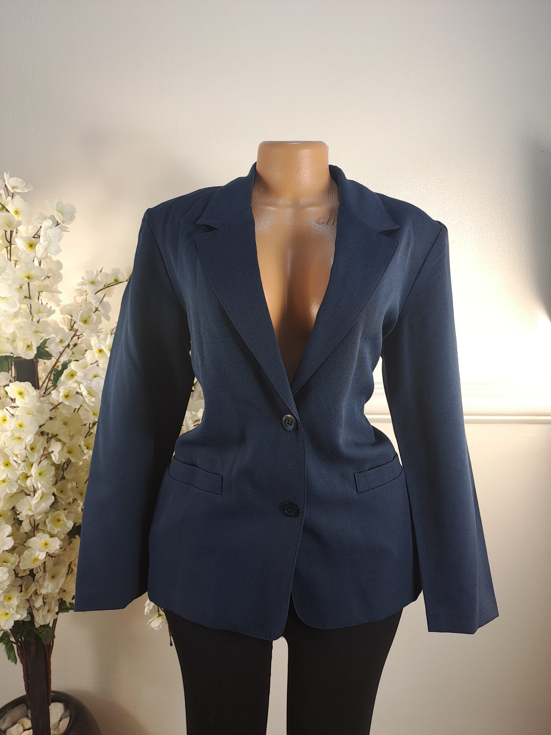 ALFRED DUNNER UK SIZE 14 [LENGHT 27 INCHES]