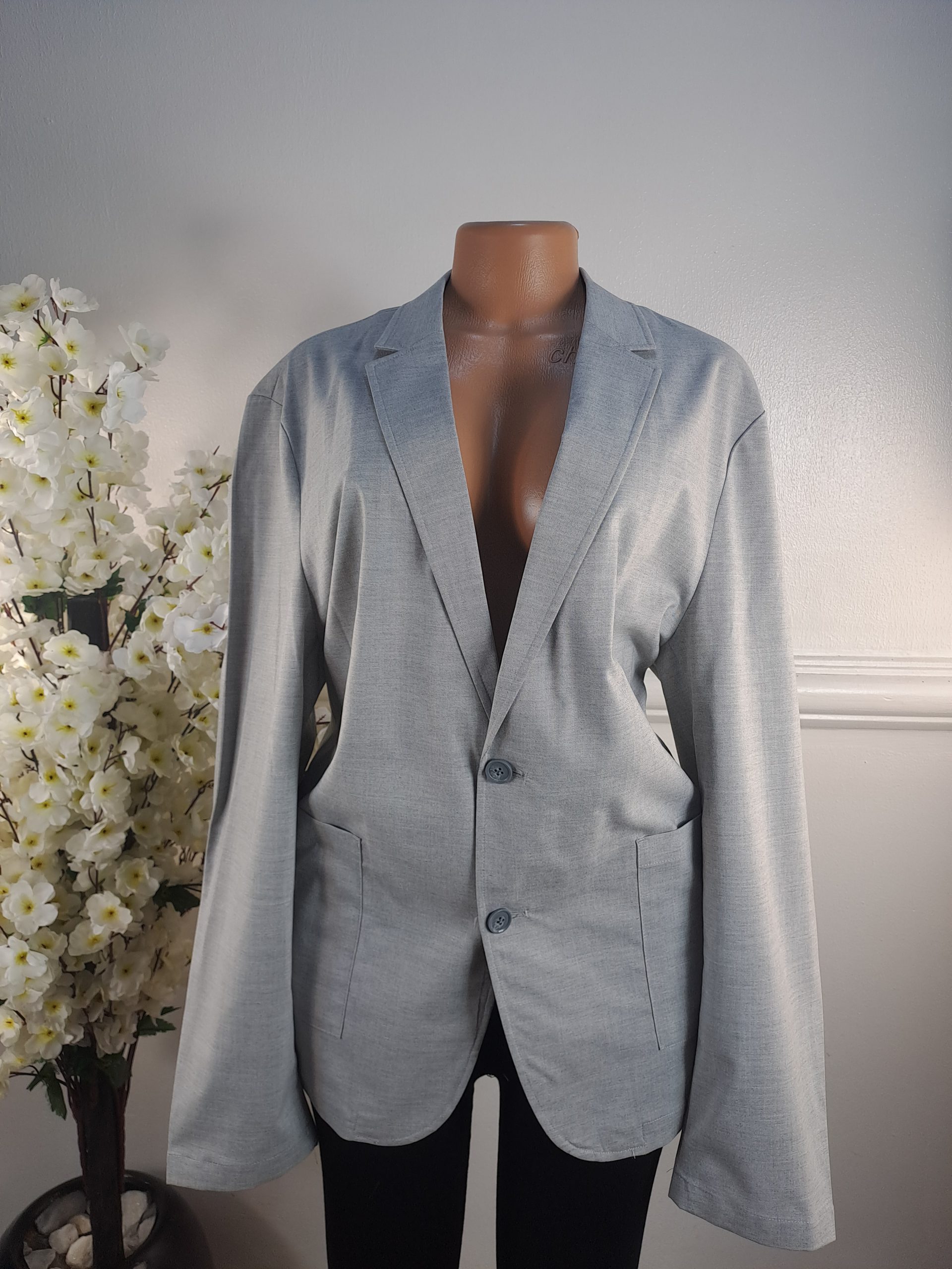 ASOS DESIGN UK SIZE 14 [LENGHT 26 INCHES]