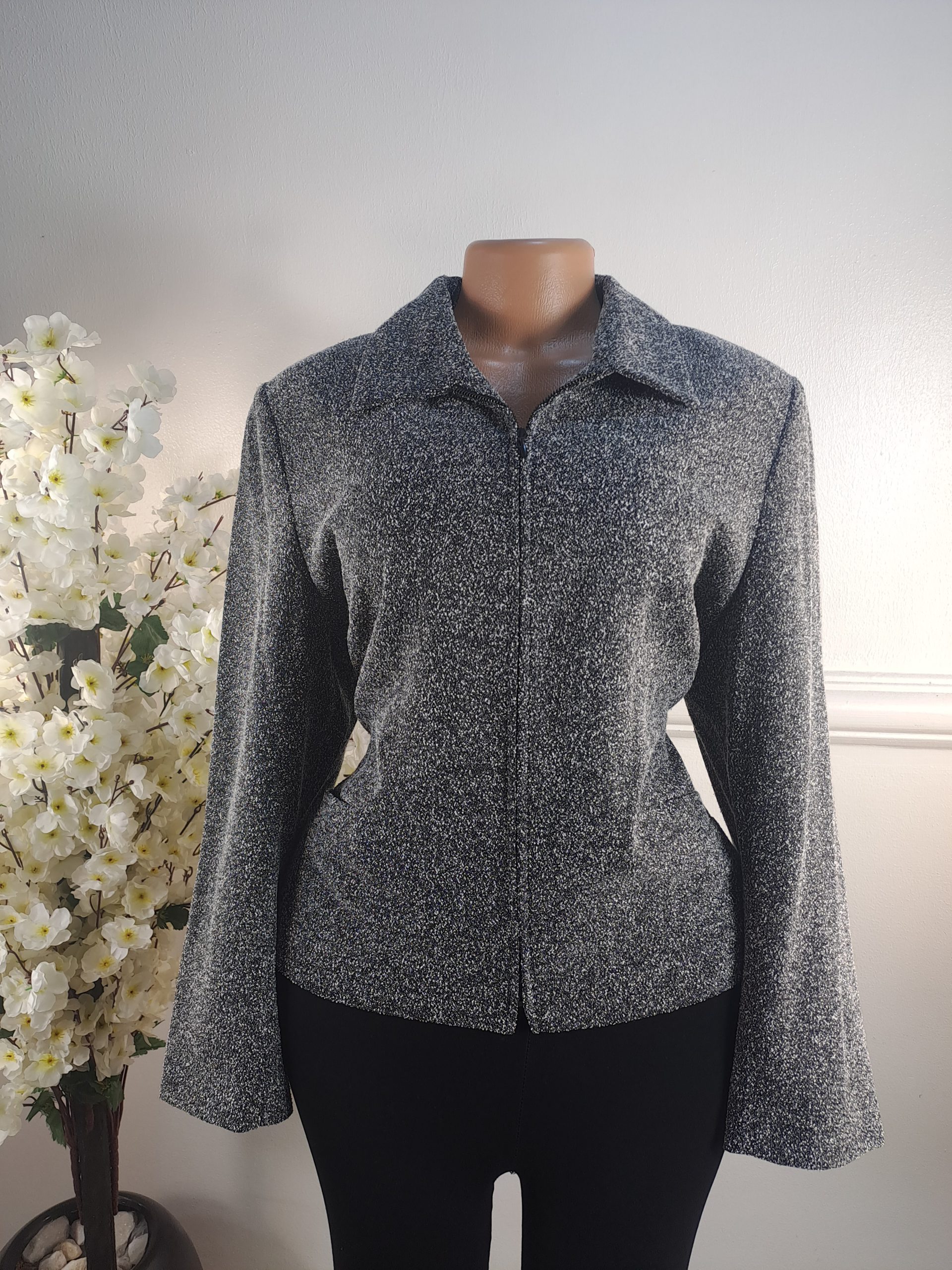 ANNE BROOKS PETITE UK SIZE 16 [LENGHT 23 INCHES]