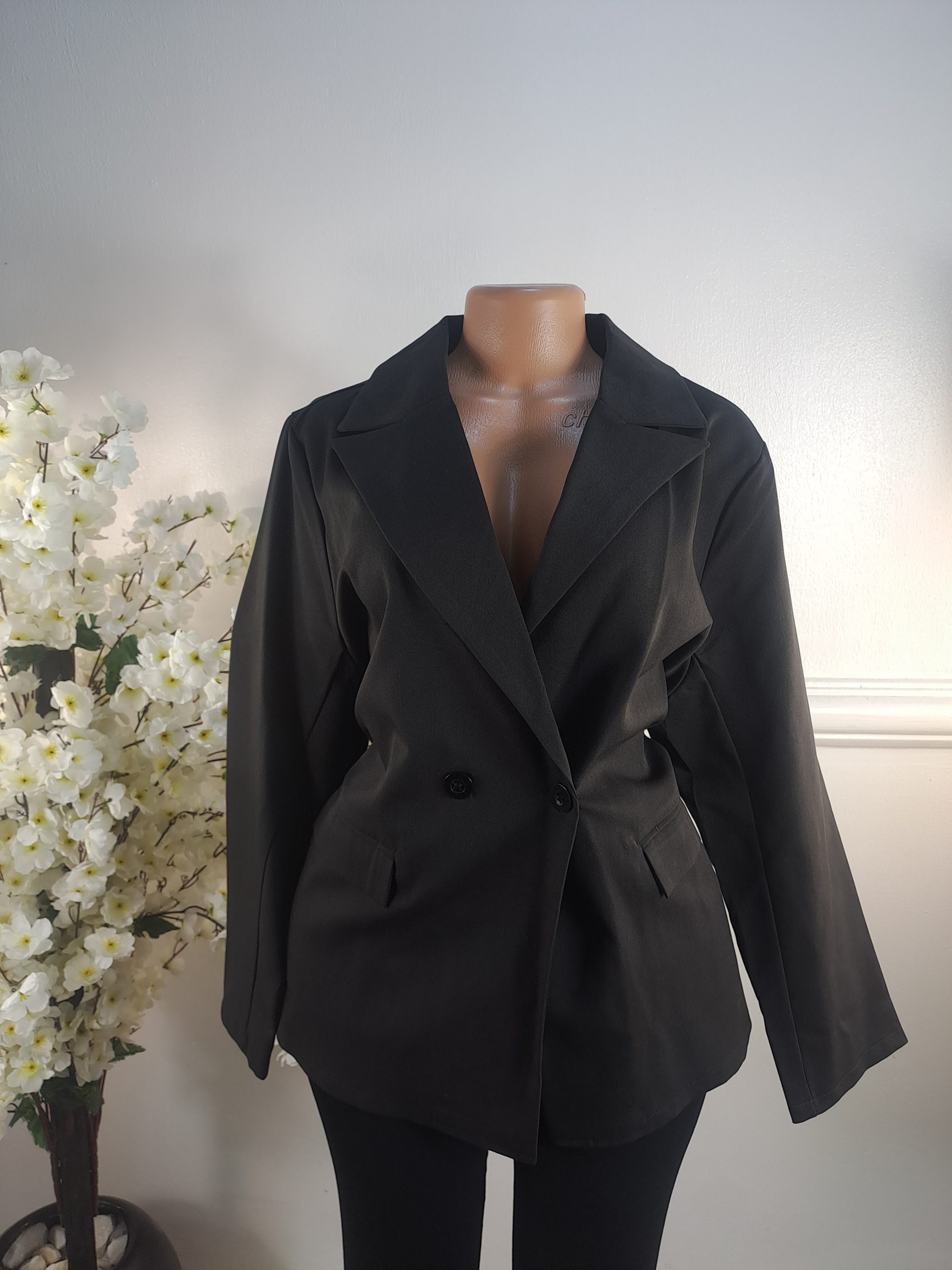 SHEIN UK SIZE 16 [LENGHT 27 INCHES]