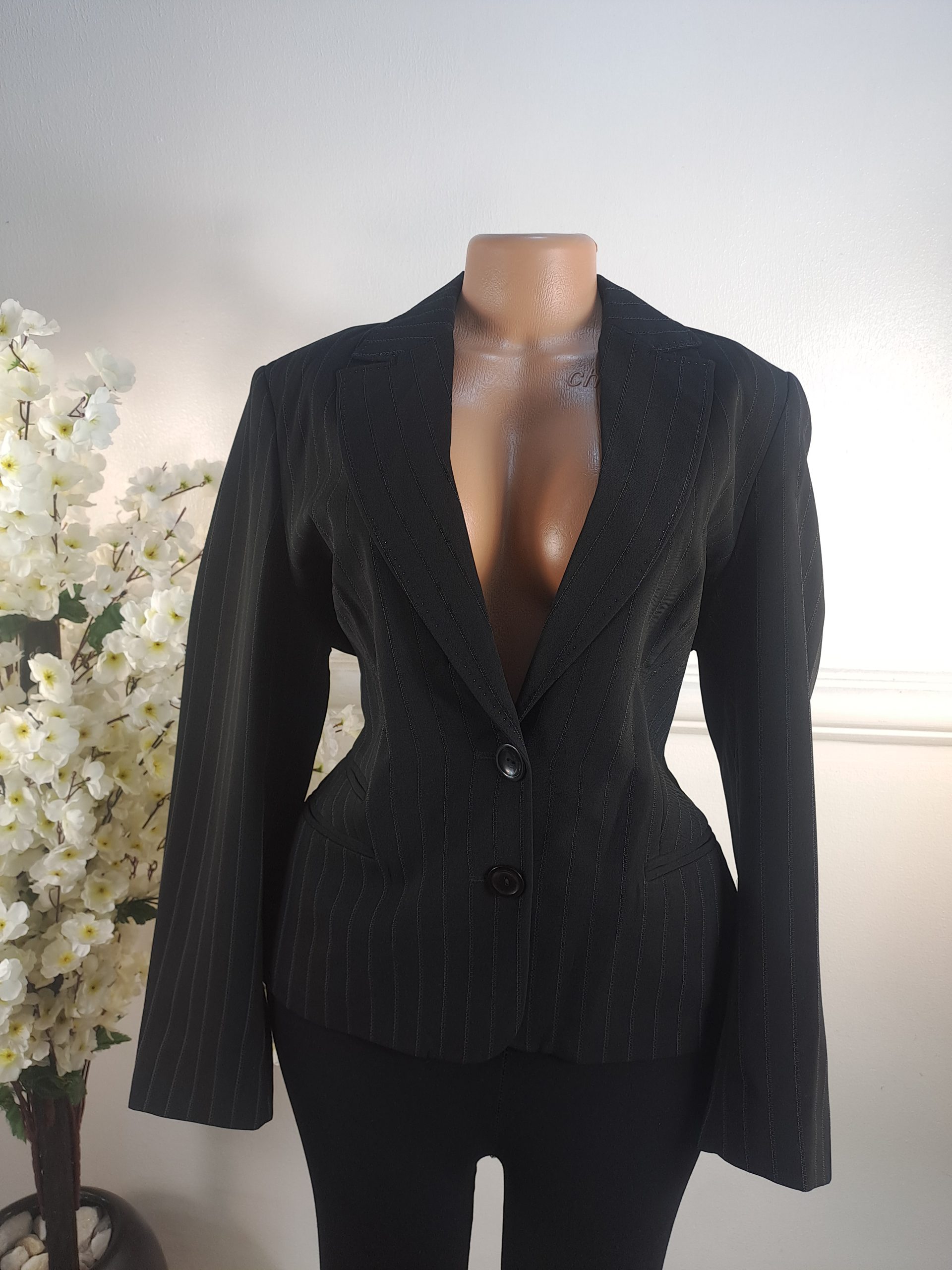 AMARANTO UK SIZE 16 [LENGHT 26 INCHES]