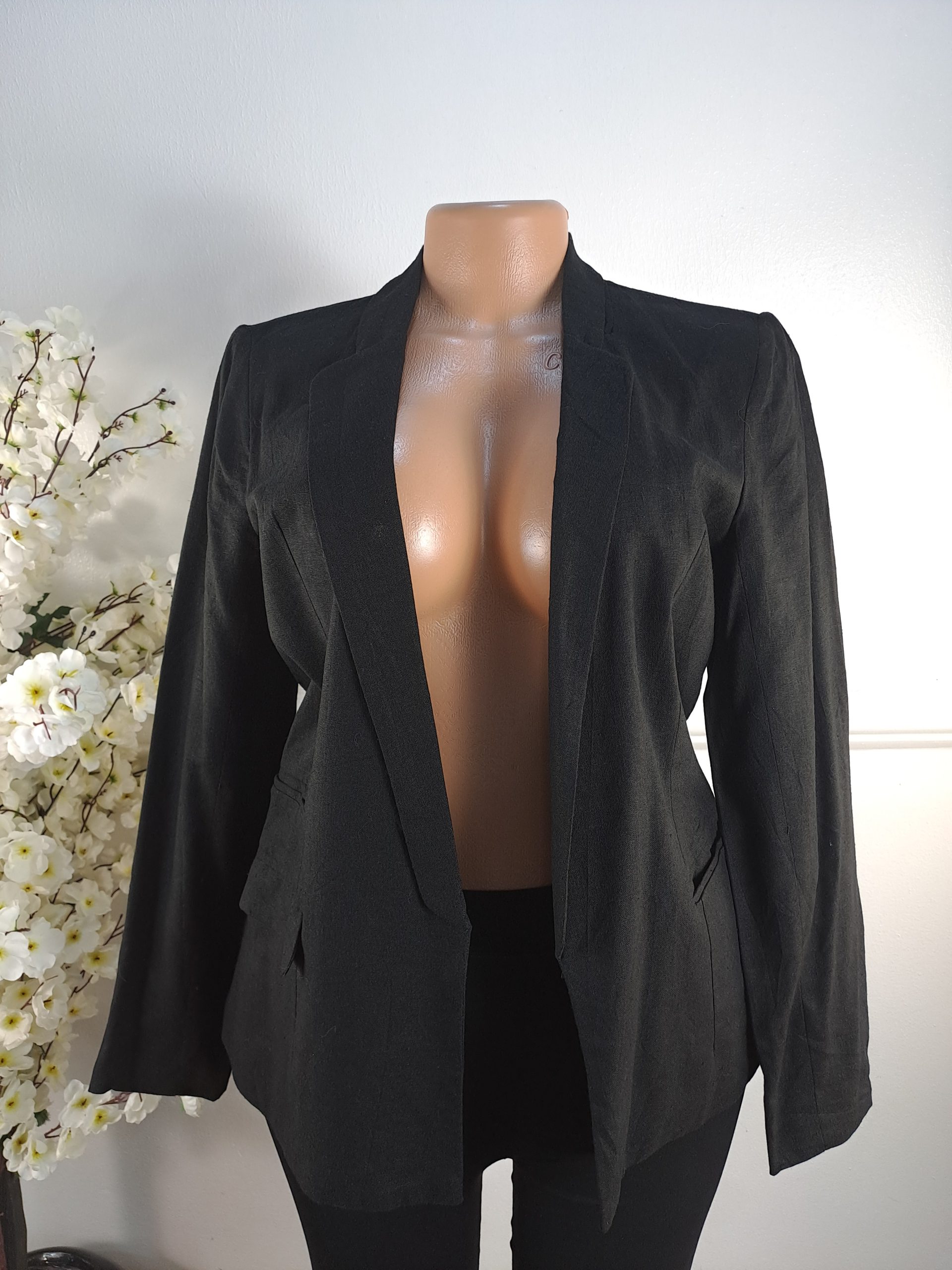 ASOS UK SIZE 10 [LENGHT 26 INCHES]