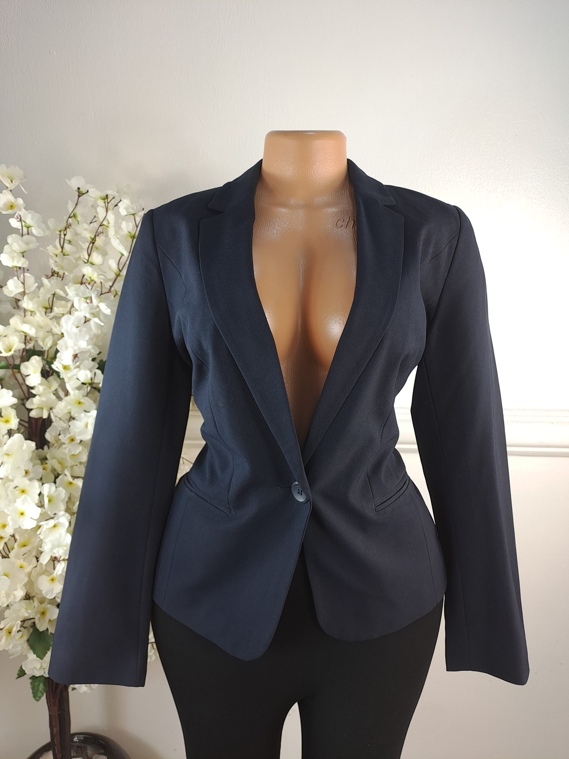 W UK SIZE 12 [LENGHT 24 INCHES]