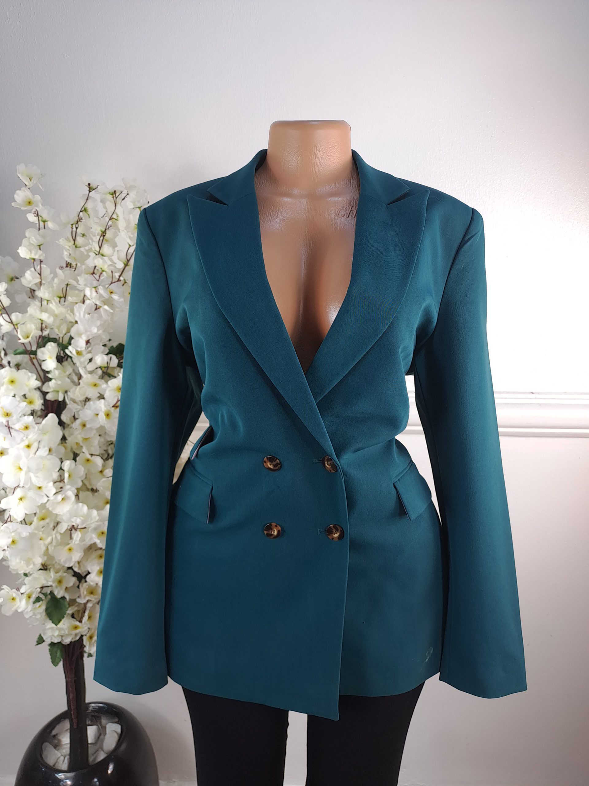 TOPSHOP UK SIZE 14 [LENGHT 31 INCHES]