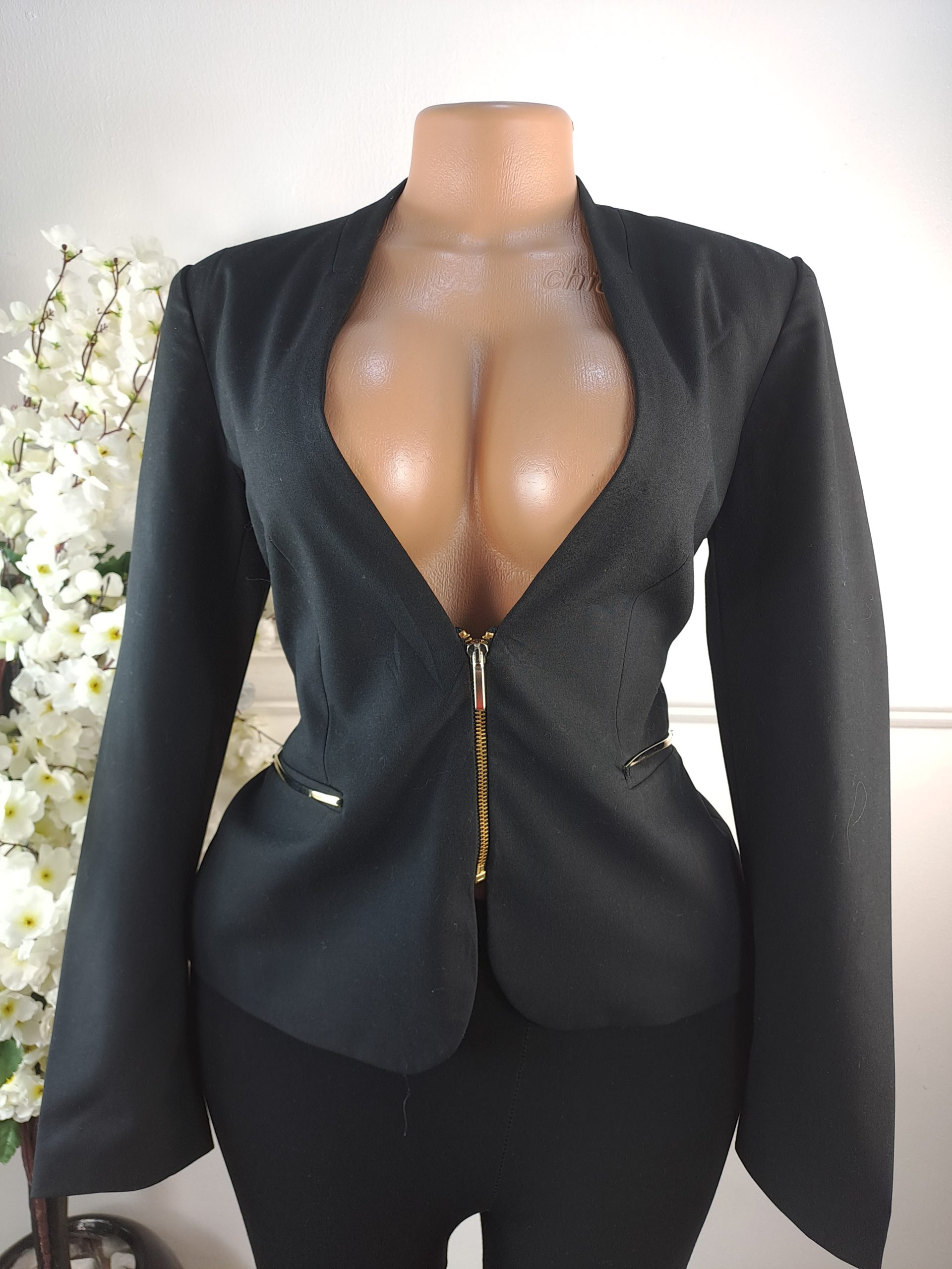 ZARA BASICS UK SIZE 8 [LENGHT 23 INCHES]
