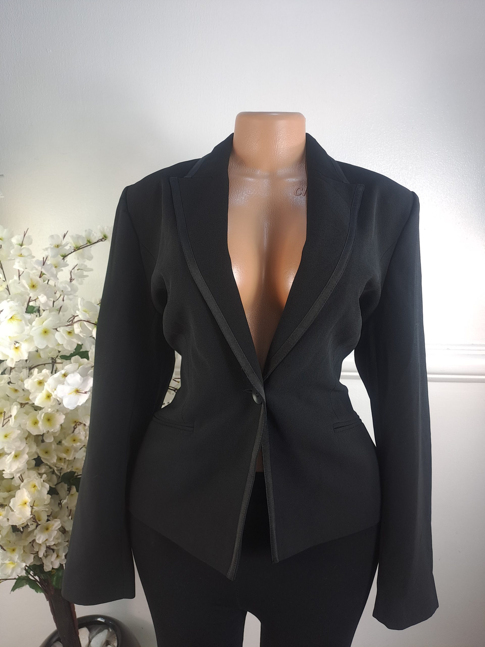 WALLIS UK SIZE 16 [LENGHT 25 INCHES]